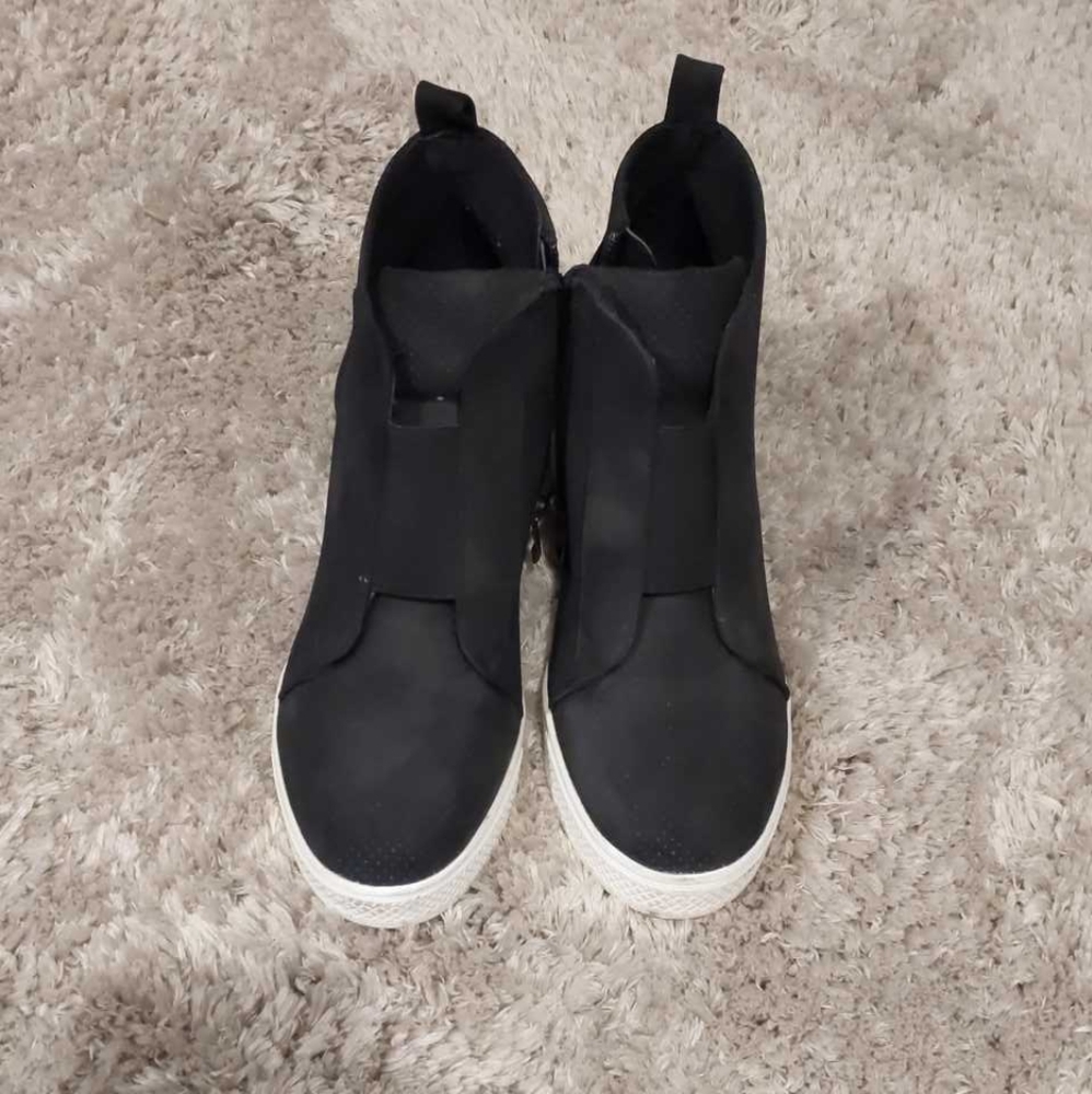 Black sneaker wedges